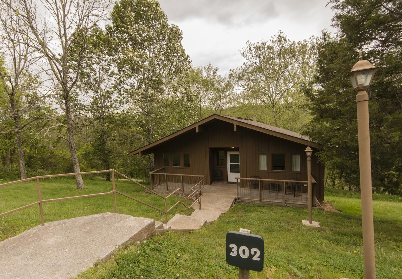 Hotel Blue Licks Battlefield State Park Carlisle Esterno foto